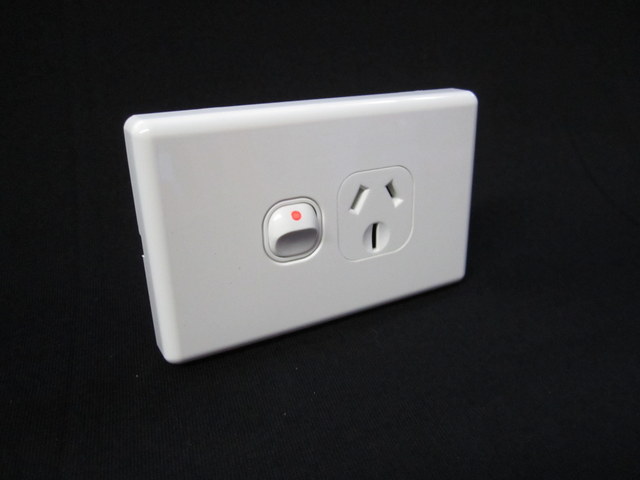 Single power point -15A