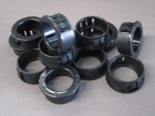 Nylon Bush 19mm Pk 50