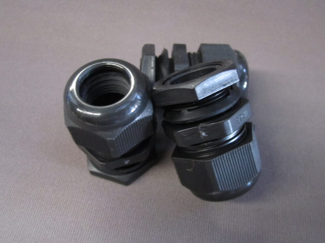 Nylon Cable Gland 16mm Blk