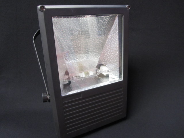 Twin Halogen Sensor Flood G9 Black