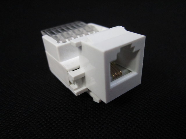 Cat 3 Phone 4 Pin mechanism HQE