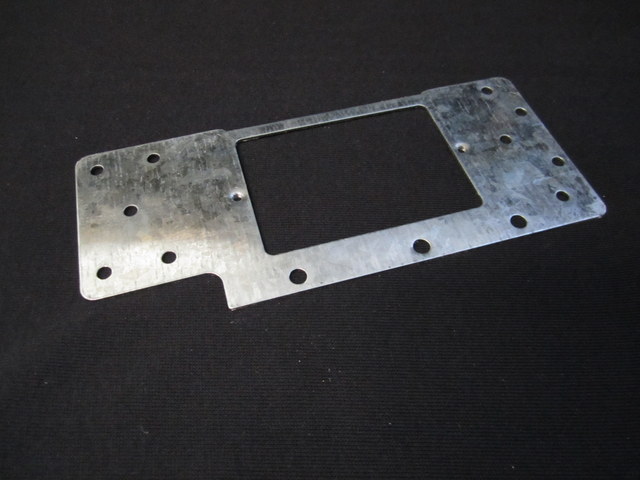 Horizontal bracket flat